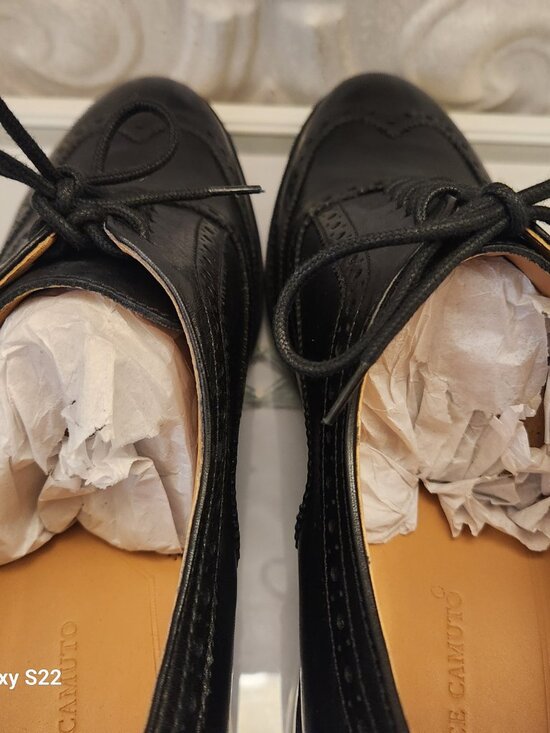 Vince Camuto Teryn Wingtip Oxfords. Leather. NIB. Size 11 Wide main image 4